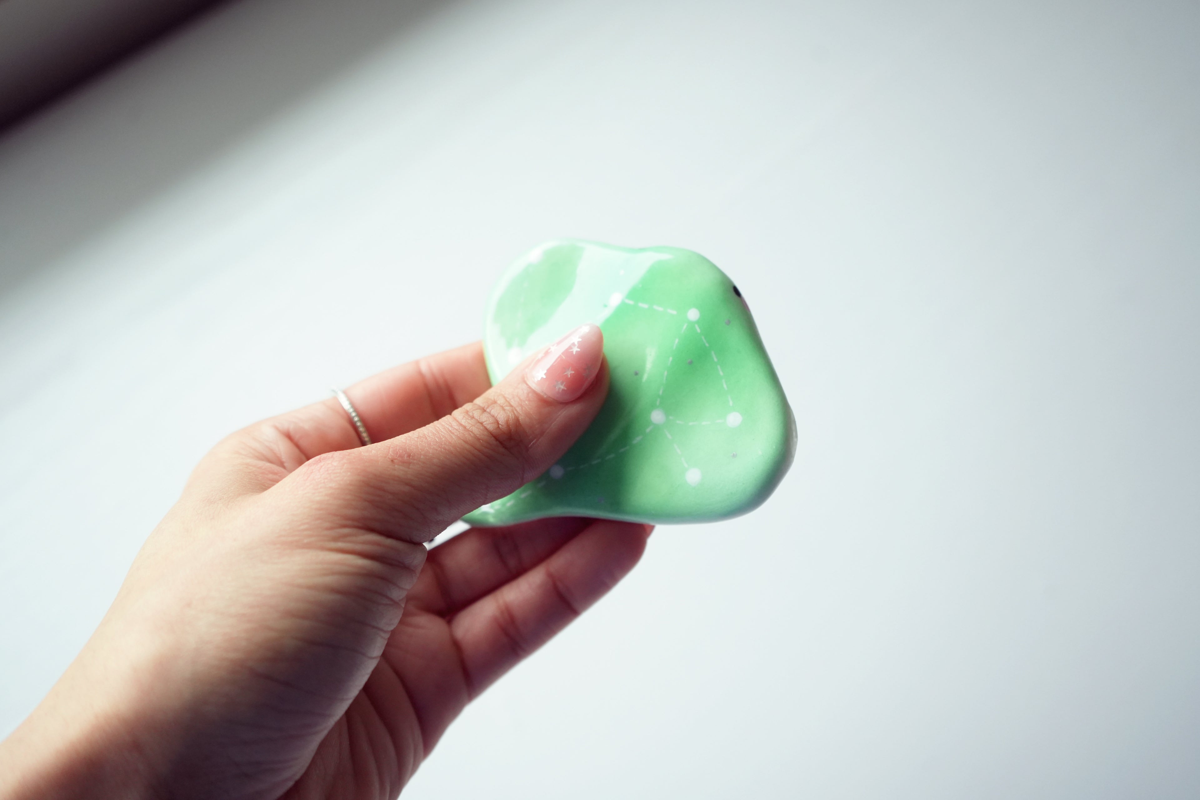 Luma | Manta Ray Worry Stone